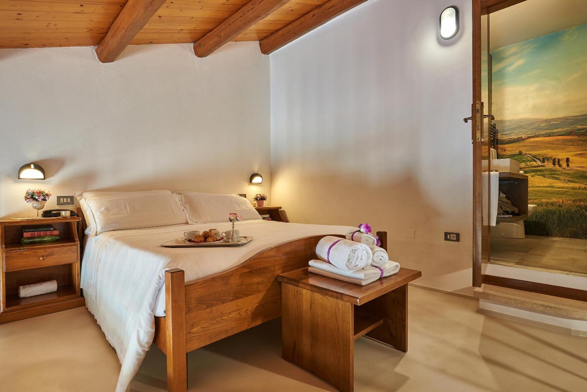 Casanova - Panoramic Rooms And Suites San Quirico dʼOrcia Exterior foto