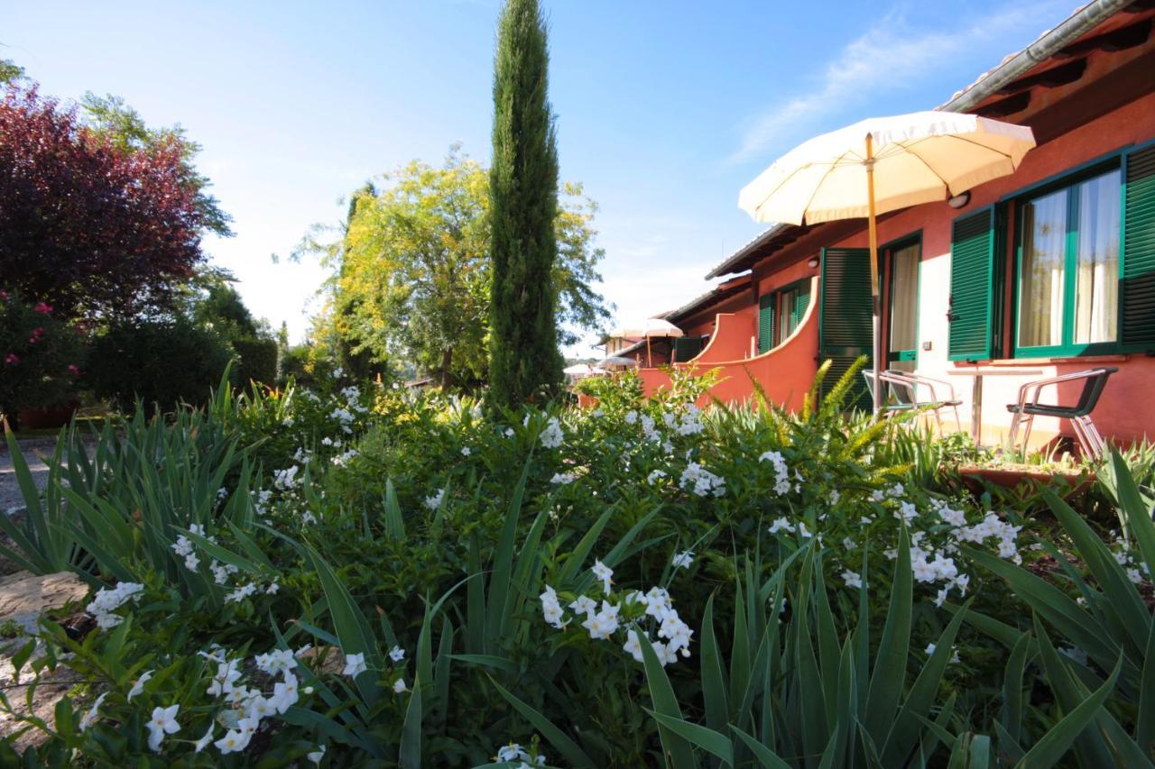 Casanova - Panoramic Rooms And Suites San Quirico dʼOrcia Exterior foto